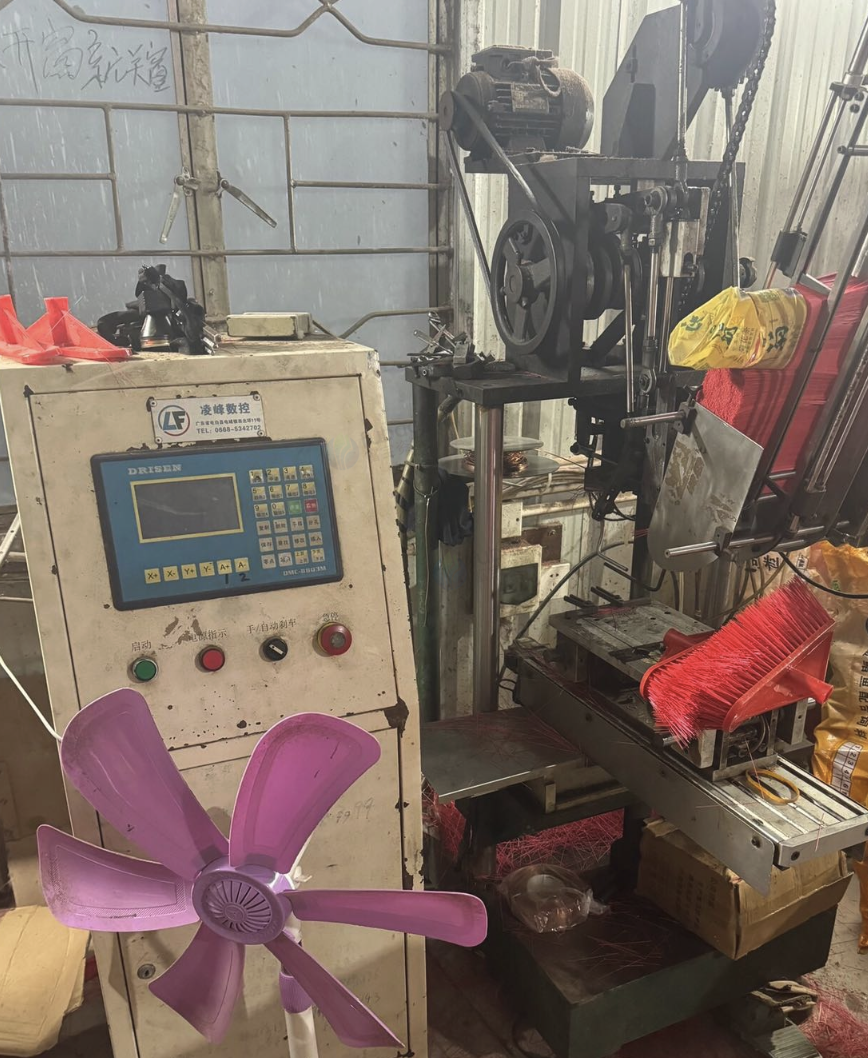 佛山地区处理全自动植毛扫把机、开绒机、空气机