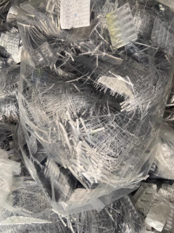 淄博地区处理自用FC300F-C锤式粉碎机 2吨PVC铝箔药板废料