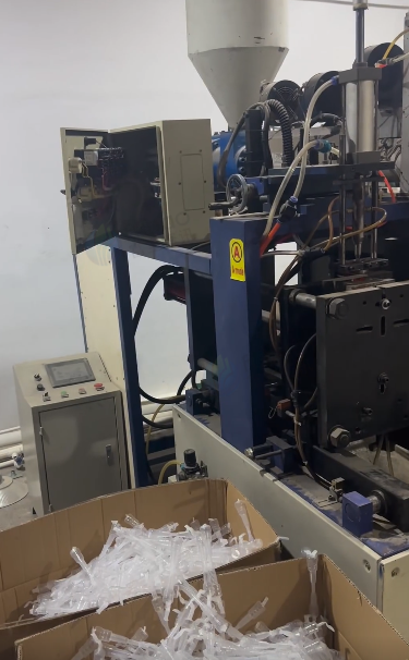 金华地区处理两台工厂吹瓶机