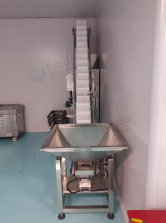 日照地区处理易拉罐啤酒灌装设备 自动定量包装机