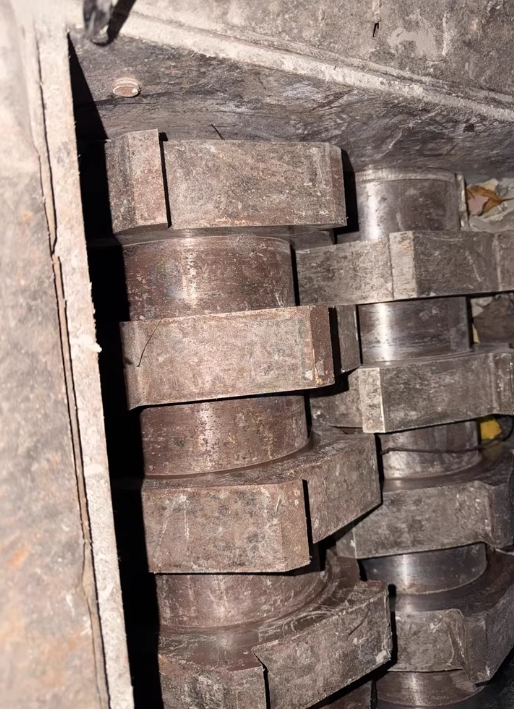 绍兴地区处理800加重型撕碎机