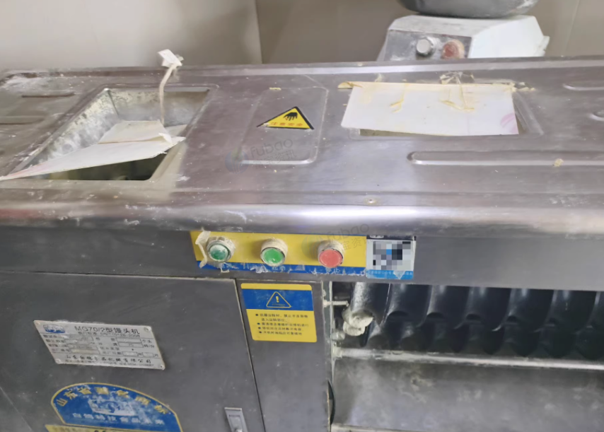 泰州地区处理白鸽MG70/2型馒头机