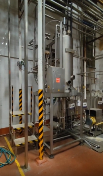 成都地区处理斯托克STORK6T/H纯牛奶UHT（带均质机脱气罐）