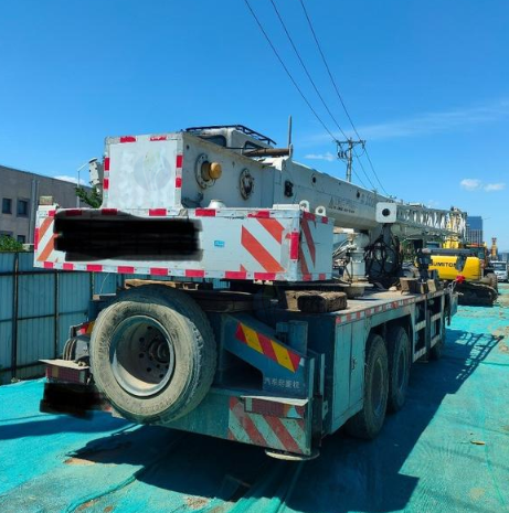 北京地区处理中联20D汽车吊