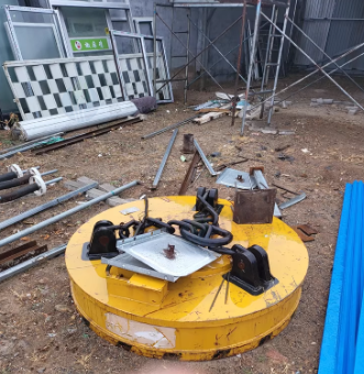 烟台地区因换场地处理18米龙门吊