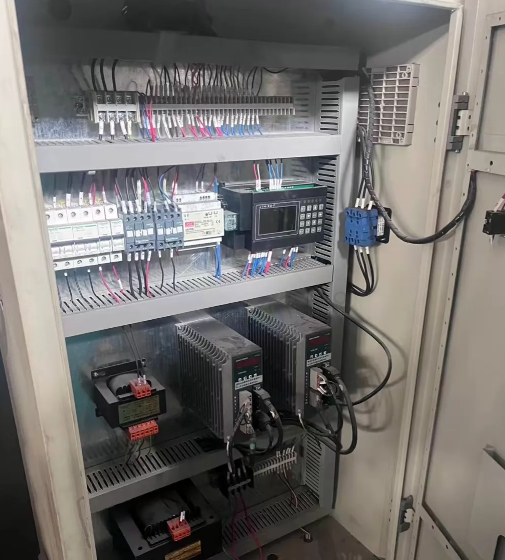 常州市地区工厂处理100T3200数控折弯机1台、6*3200数控剪板机1台