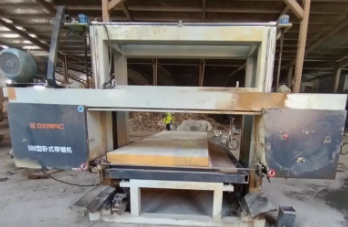 临沂地区工厂处理1300骏泓成龙门锯 1300龙门锯 精密裁板锯 双端齐头锯 双端清边锯等