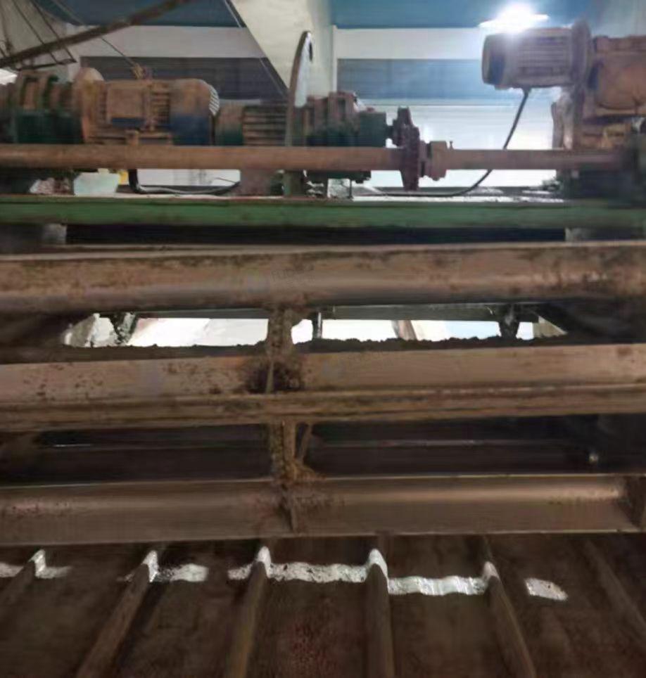 平凉地区工厂处理导热油夹层锅、全自动翻醅机、传送带、液态醋发酵罐等