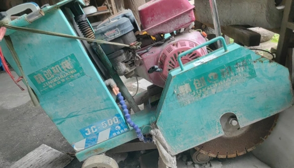 金华地区处理精创JC-500马路切割机