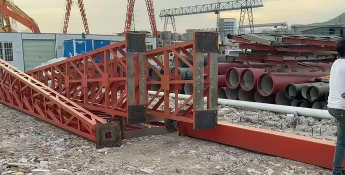 中山地区处理龙门吊