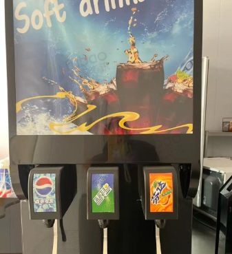 延安地区店铺处理可乐机、收银机、制冰机、吧台等设备