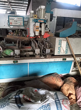 荆州地区家具厂处理双面压刨、全自动马氏榫槽机四排转