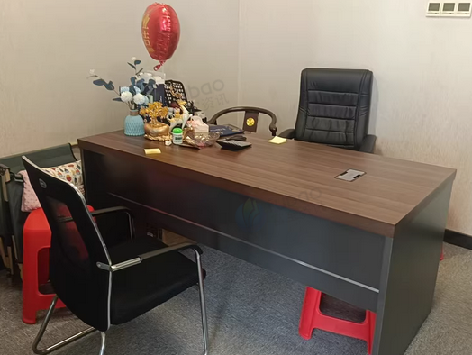 武汉地区公司处理办公桌椅、茶桌、智能茶吧机等