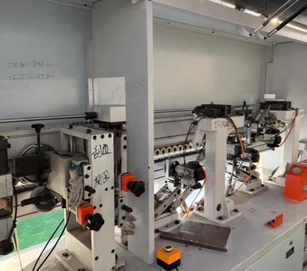 佛山地区工厂处理铝木通用的封边机