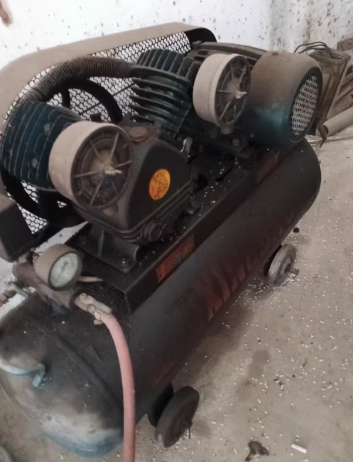 绍兴地区处理塑料挤出机、牵行机、粉碎机、气泵