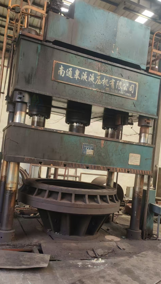 供应：二手激光切割机、立车