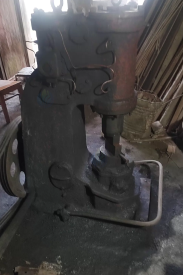 无锡地区工厂处理40公斤空气锤带电机1套