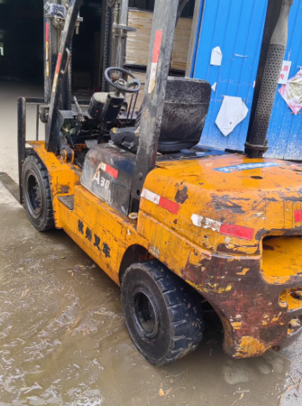 临沂地区处理14年杭叉A30