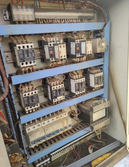 大同地区处理鲁南160吨2500折弯机