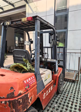 临沂地区处理3.5吨合力叉车