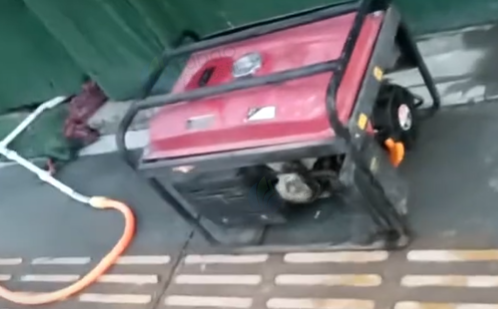 咸阳地区处理2台发电机