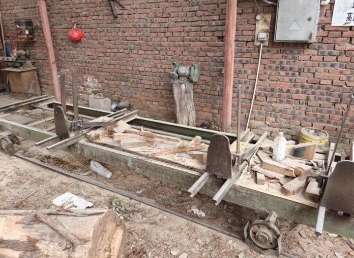 广元地区厂房搬迁处理雕刻机、改锯设备