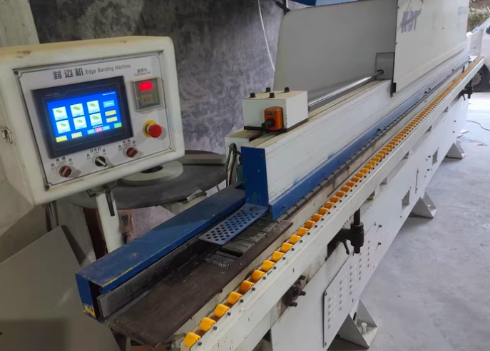 六盘水地区处理极东KDT-360D封边机