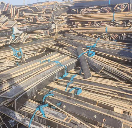 通辽地区处理木方、木板条一批