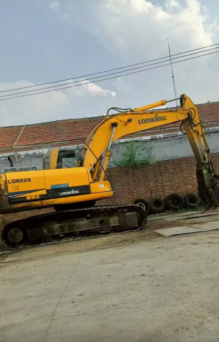 供应：210挖掘机抓车一台