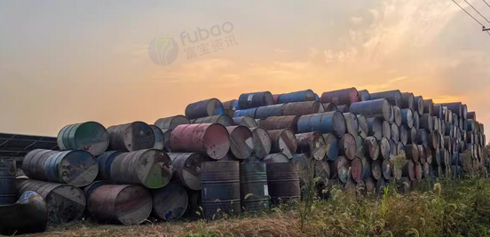 荆州地区处理1批铁桶、油桶