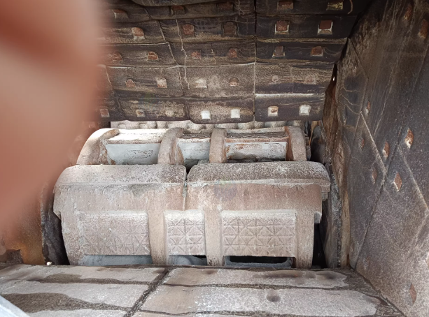 杭州地区工厂处理矿山设备一批