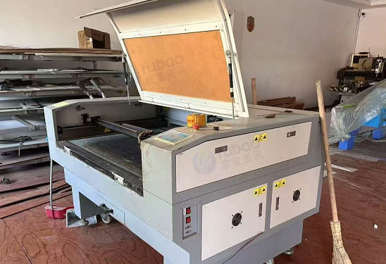 保定地区处理激光机样机两台