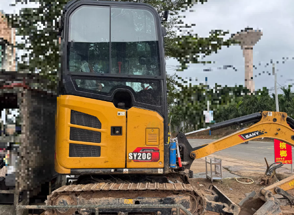 定安地区处理三一SY20C挖掘机