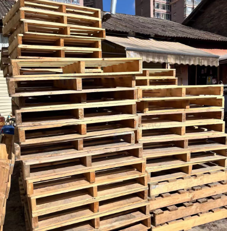 昆明地区处理200个木托盘