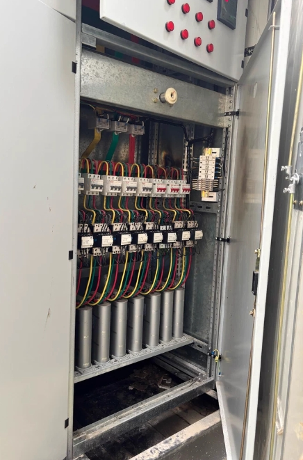 毕节地区处理箱式变压器及铝芯电缆、电箱