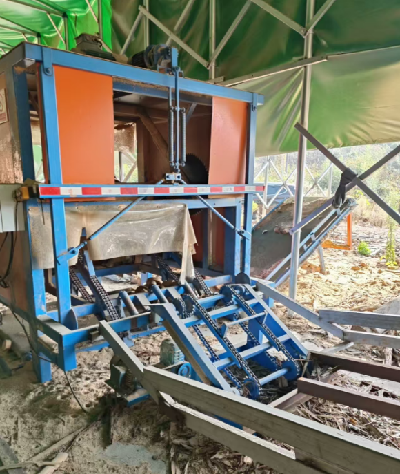 长沙地区工厂处理高速收板机、旋皮设备整套