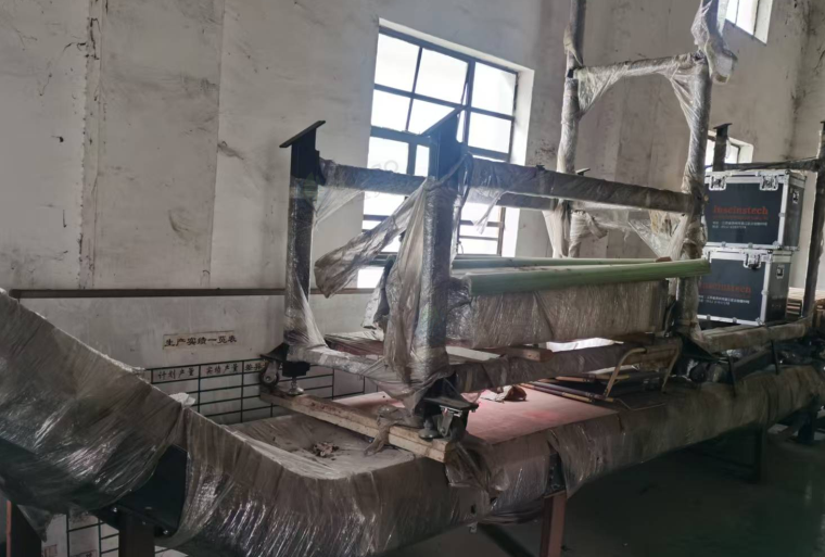 松江地区公司处理四轴粉碎机