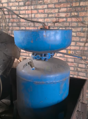 德州地区处理700型全自动双工位射芯机 4个砂罐