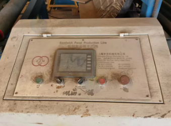 烟台地区公司处理彩钢夹芯板生产线