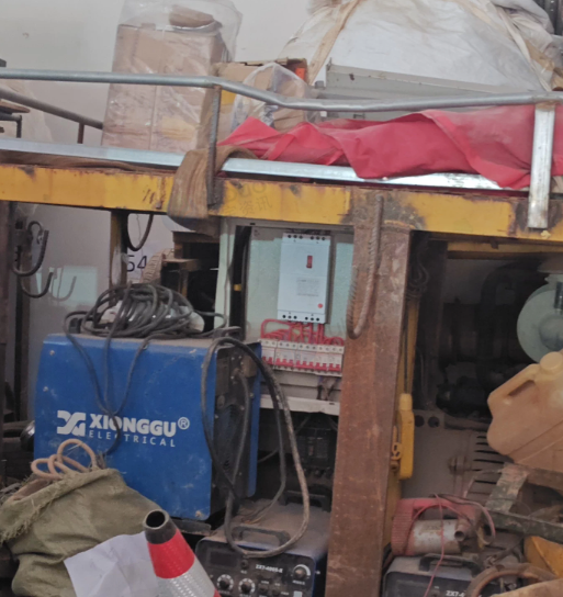 海东地区工厂处理焊机数台、发电机数台等设备