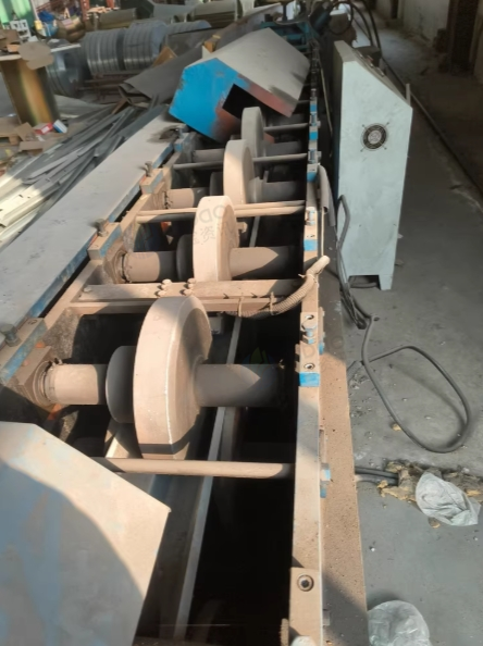 德阳地区工厂处理型材成型机