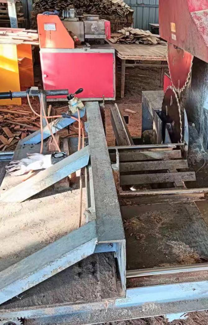 淮南地区处理原木锯、木方多片锯、四边锯、拼板机等全套木工机械设备