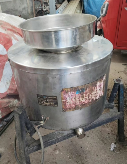 成都地区处理鑫辉6LYJ-600型炼油机