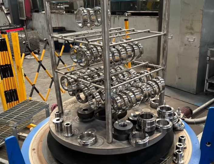 苏州地区工厂处理武汉离子氮化炉全套设备