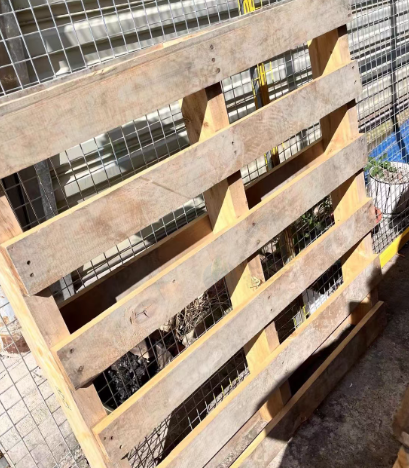 昆明地区处理200个木托盘