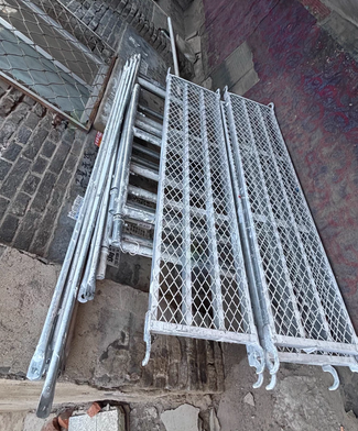 北京地区处理脚手架一套、小推车 