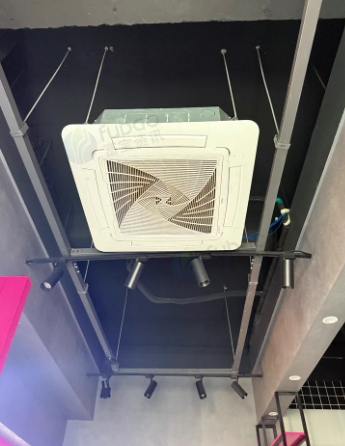 贵阳地区处理海尔天花机、厨房设备、不锈钢操作台、冷藏柜、大型抽油烟机等