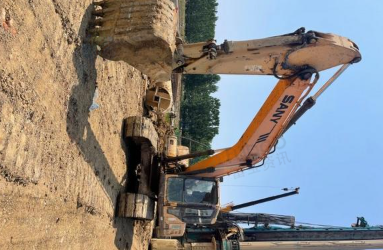 泉州地区处理三一215挖掘机