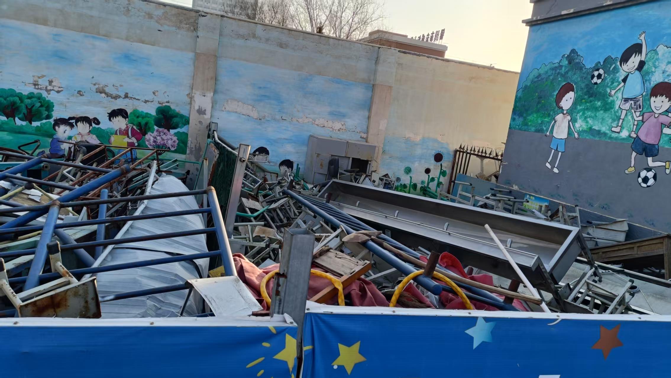 1月13日银川学校靠背椅、铁凳子、档案柜等报废资产处置项目转让公告