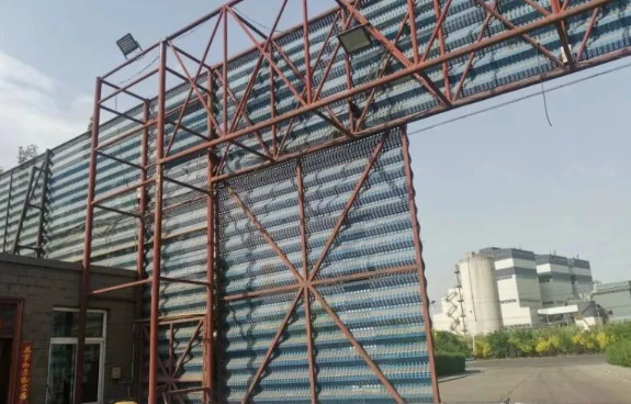 1月3日石嘴山科技公司设备类资产（机器设备、车辆和电子及办公设备、）洗配煤设备及煤矸石工业型煤设备等、吸尘车1辆、洒水车1辆、电脑、打印机、茶几沙发等、生物资产共计8项、无形资产共计32项网络拍卖公告